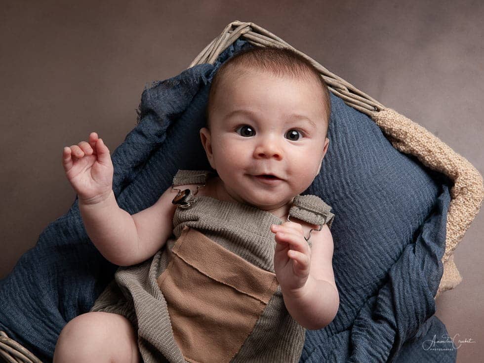 Séance photos de bébé de 3 mois